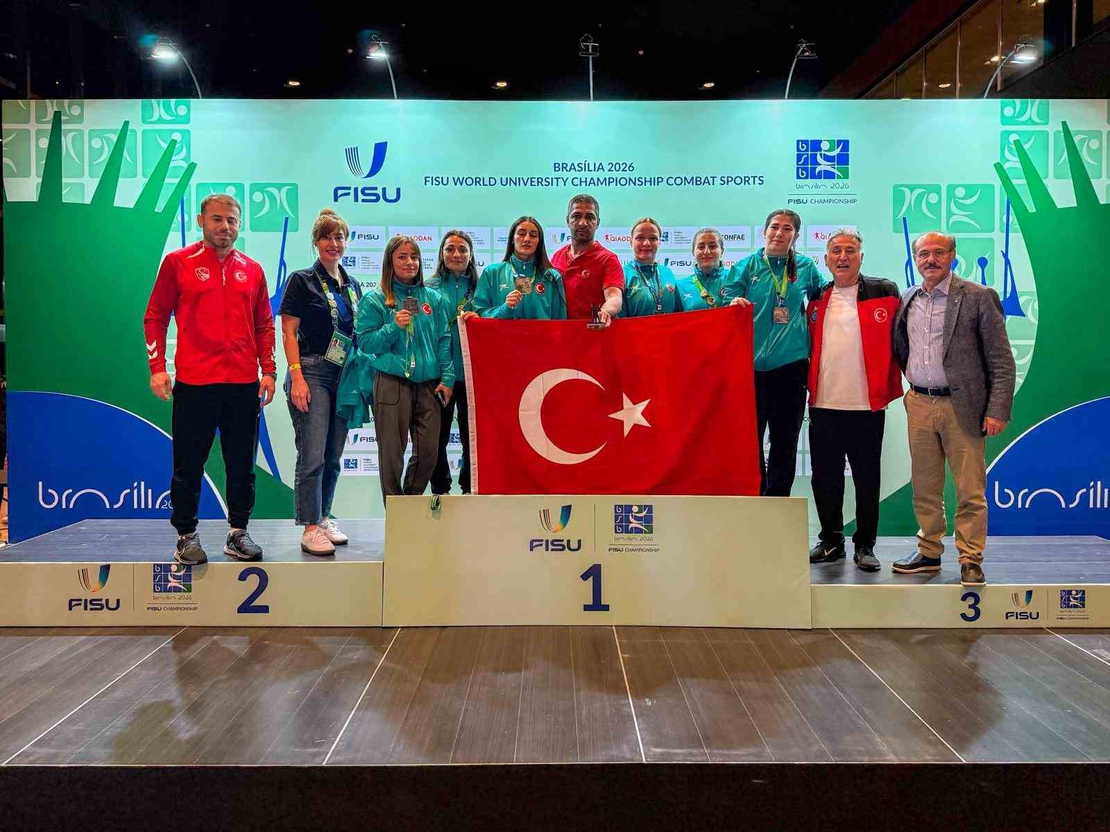 fisu-dunya-universiteler-gures-sampiyonasi-nda-kadin-millilerden-3-altin-1-gumus-madalya
