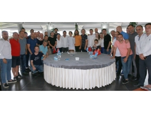 Ünal Karaman’a Süpriz Doğum Günü