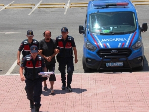 Yüksek Sesten Dolayı Uyardı, Canından Oldu