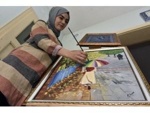 Yeteneğini Kursta Fark Etti