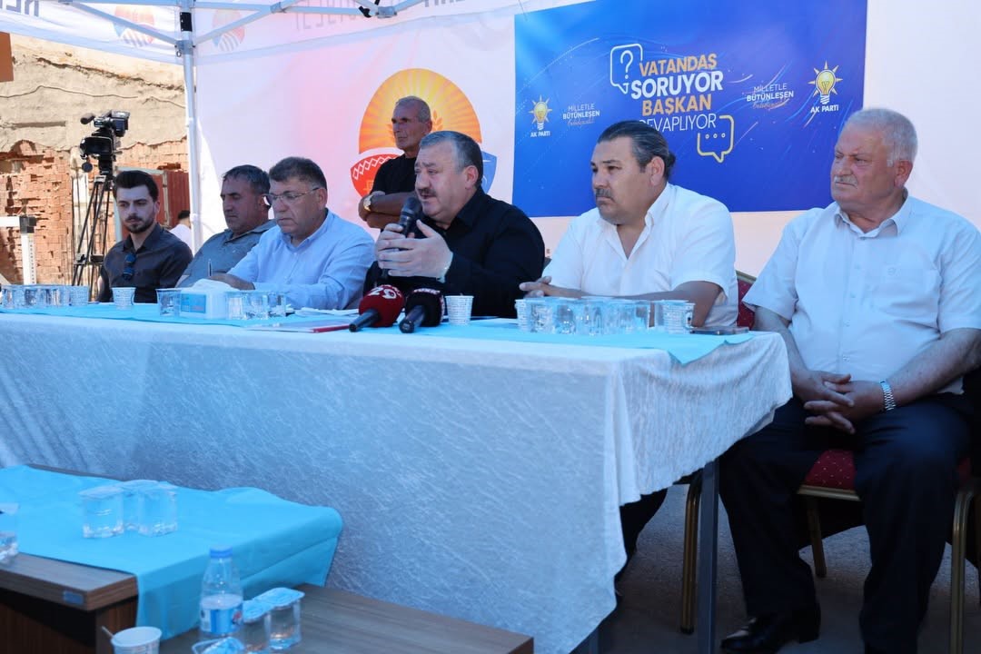kelkit-belediye-baskaninin-ifadeleri-tepki-cekti-uc-kurusluk-arabayi-belediyeye-cok-gorduler