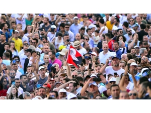 Veliefendi’de Karnaval Havası