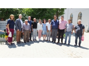 Balıkesirli Kadın Muhtar Binlerce Vatandaşı Hayırda Buluşturdu