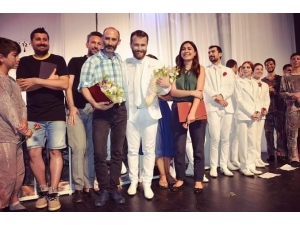 Tiyatro Festivali’nin Gözdesi Oldular