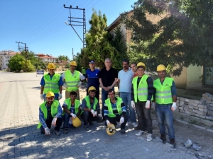 Başmakçı’da Elektrik Hatları Yer Altına Alınıyor