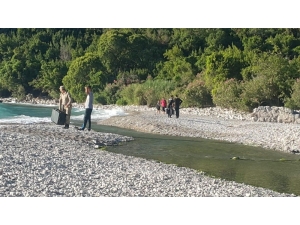 Drone İle Yeri Tespit Edilen Çocuk, Ailesine Teslim Edildi