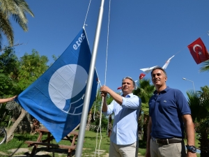 Antalya’da 5 Falez Plajına Mavi Bayrak