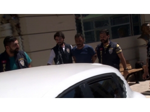 Avm’deki Paniğin Zanlısının Emniyetteki İşlemleri Tamamlandı