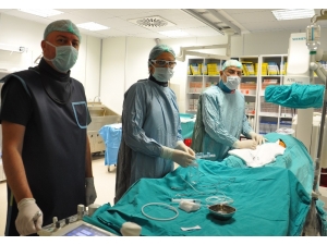 Sandalye İle Geldi, Yürüyerek Taburcu Oldu