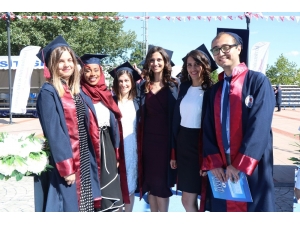 Hekimlik Mesleğine 267 Taze Kan