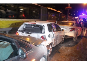 Mecidiyeköy’de Zincirleme Kaza: 3 Yaralı