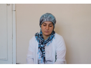 Hasta Kardeşler Su Satarak, Tedavileri İçin Çekilen Krediyi Ödüyor