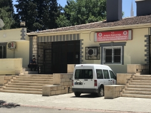 Silahını Temizlerken Kendisini Vuran Polis Öldü