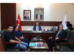 Vali Çakacak, Tütap Genel Başkanı Yıldız’ı Kabul Etti