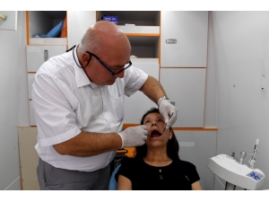 Büyükşehir Belediyesi, Emekli Evi Üyelerini Sağlık Taramasından Geçirdi