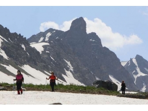 Dağcılardan Hakkari’ye Yoğun İlgi