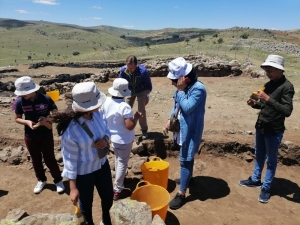 Öğrenciler Kerkenes Harabelerini Gezdi