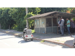 Babaanne Ve Torununun Başı Hırsızlarla Dertte