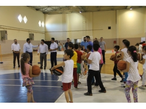 Demirci’de Yaz Spor Okullarına Büyük İlgi