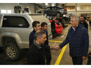 Tarhan: “Alman Otomotiv Devinin Yeni Yatırımına Talibiz”