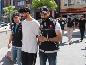 Zehir Tacirleri Adliyede