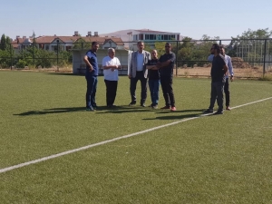 Fırat Üniversitesi Sentetik Sahası İncelendi