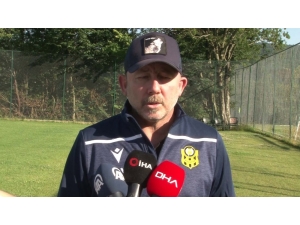 Sergen Yalçın: “Uefa Avrupa Ligi’nde Gruplara Kalabilirsek Bizim İçin Başarıdır”