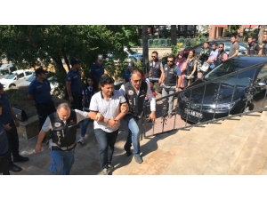 Bilecik’te Tefecilik Ve Dolandırıcılık Operasyonu: 5 Gözaltı