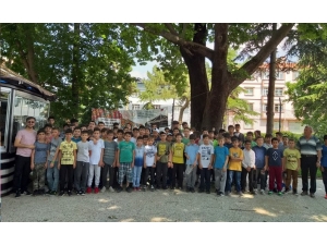 Yaz Kur’an Kursu Öğrencilerinin Tarih Gezisi