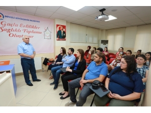 Hamilelik Okulu’nda 15. Dönem Başladı