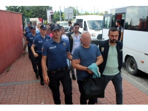 Fetö’nün Gizli Dershanelerinde Yakalanan 7 Kişi Adliyeye Sevk Edildi