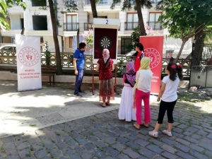 Öğrenciler Hem Eğleniyor Hem Kur’an Öğreniyor