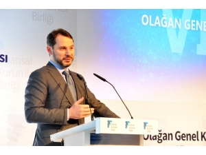 Bakan Albayrak: "Türkiye Artık Eskisi Gibi Üzerinden Para Kazanılacak Bir Ülke Değil"