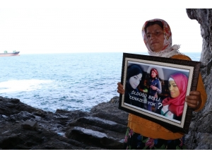 2 Yıldır Kayıp Olan Nesrin’in Annesi: "Ben Onları Karton Toplayarak Büyüttüm"