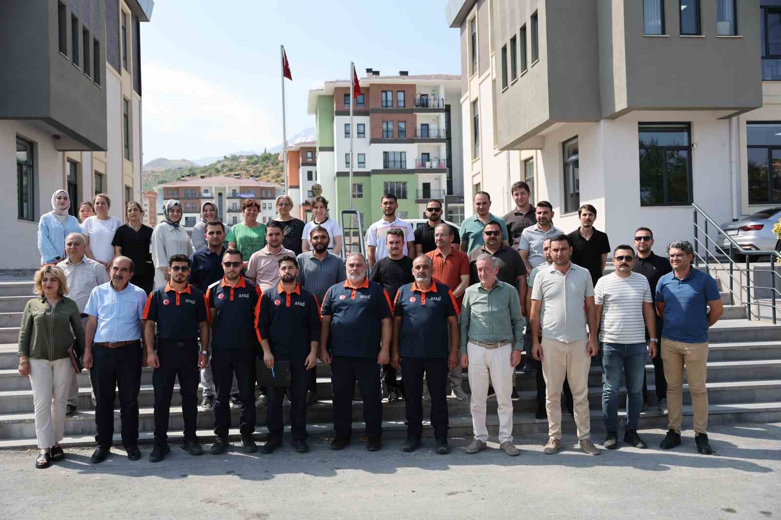 baskan-ozdogan-afetlere-hazirlik-sureklilik-getiren-bir-surectir