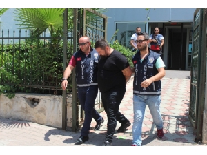 Antalya’da Gümrükten Ucuza Eşya Alma Vaadiyle Dolandırıcılık İddiası