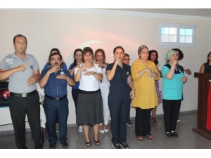 Hastane Personelinden İşaret Dil İle Hizmet