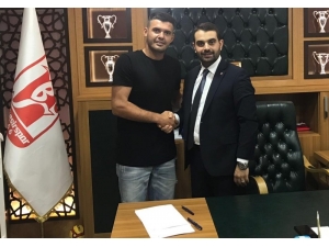 Atilla Özmen 2 Yıl Daha Balıkesirspor’da