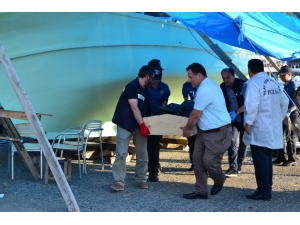 Trabzon’da Denizde Erkek Cesedi Bulundu