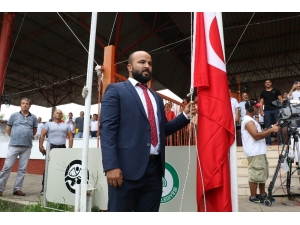 Kırkpınar’ın Açılış Töreninde ’Islıklama’ Krizi