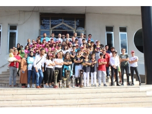 Başarılı Sporcular İçin Tören