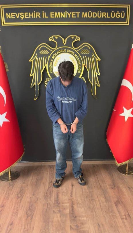 nevsehir-de-cumhurbaskanina-hakaret-ve-teror-propagandasi-sucundan-1-kisi-tutuklandi