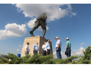 Milli Parklar Genel Müdür Yardımcısı Mustafa Bulut Dumlupınar’da İncelemlerde Bulundu