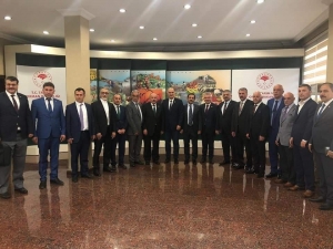 Oda Başkanları, Fındık Fiyatı İçin Bakanlığı Ziyaret Etti