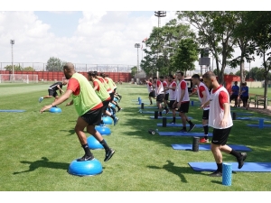 Gençlerbirliği İlk Etabı Tamamladı