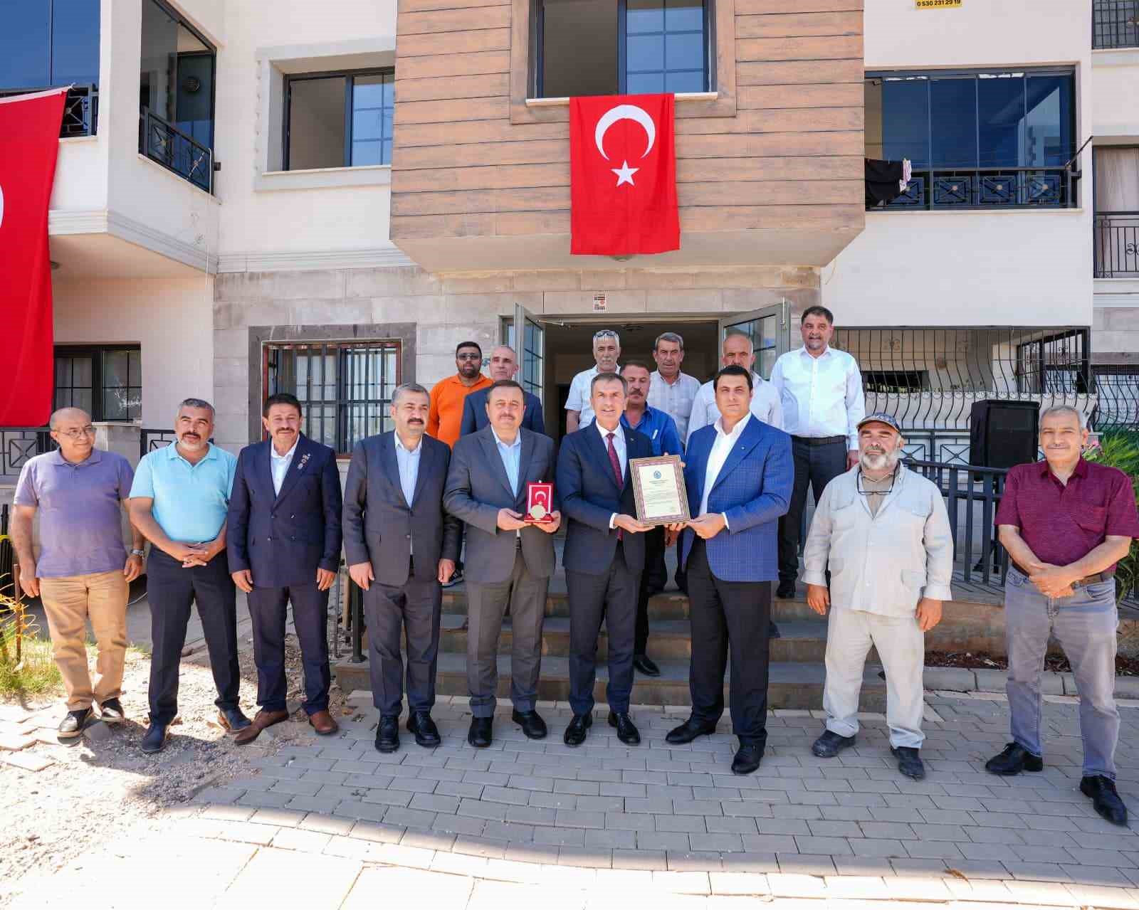 yilmaz-dan-buyuk-vefa