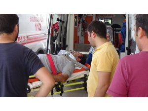 Kaynak Yaparken Düşerek Yaralandı