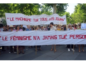 Kadına Şiddet Paris’te Protesto Edildi