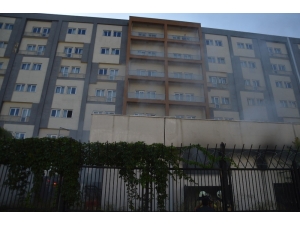 Yurt Bahçesinde Bulunan Elektrik Trafosunda Yangın Çıktı