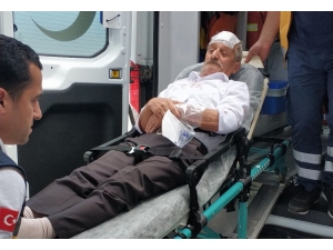 Düğünden Dönerken Kaza Yaptılar: 16 Yaralı